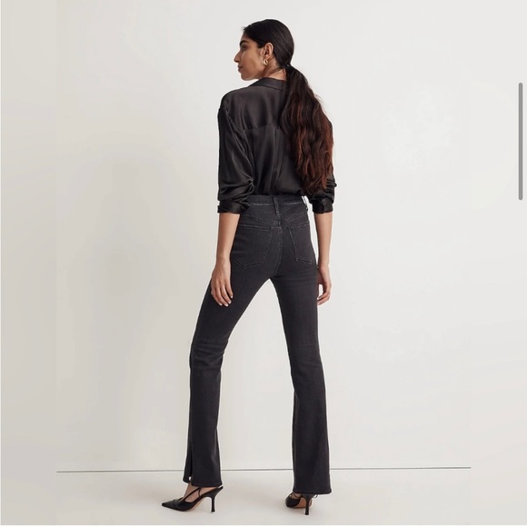 Madewell Demi Flare Jeans in Bellhaven Wash: Slit-Hem Edition - Picture 4 of 8